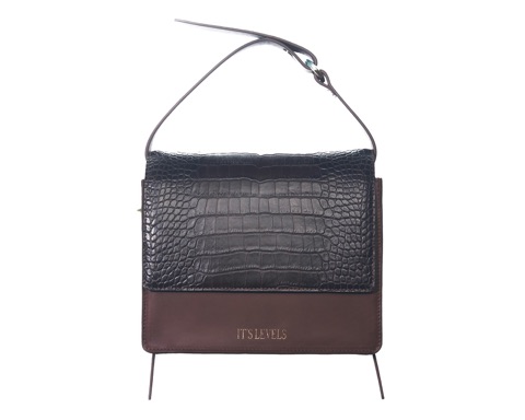 Two-tone shoulder bag with a textured flap